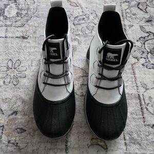 Sorel Womens Out And About Boots